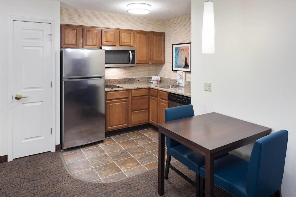 Hotel Kansas Marriott Country Club Plaza