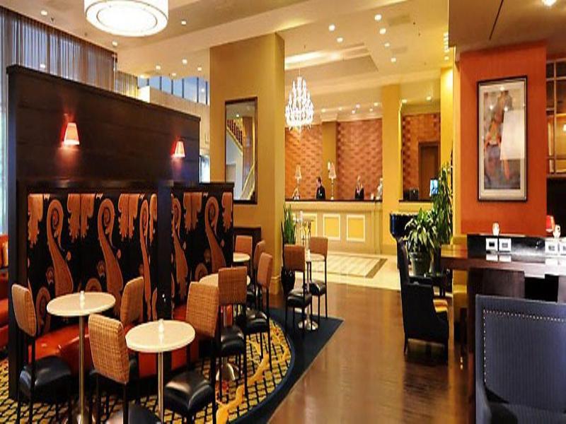 Hotel Kansas Marriott Country Club Plaza