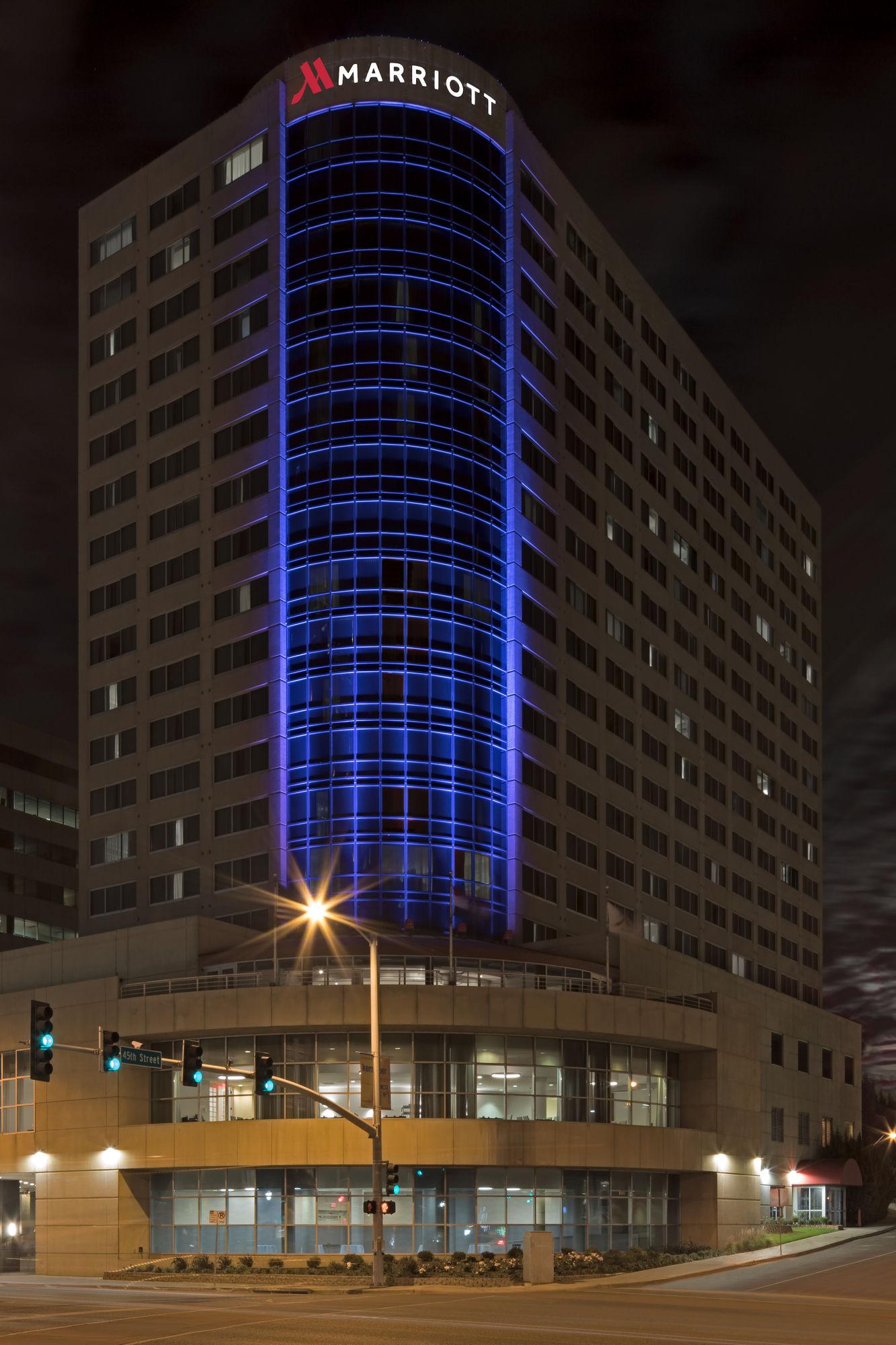 Kansas Marriott Country Club Plaza Hotel 3*