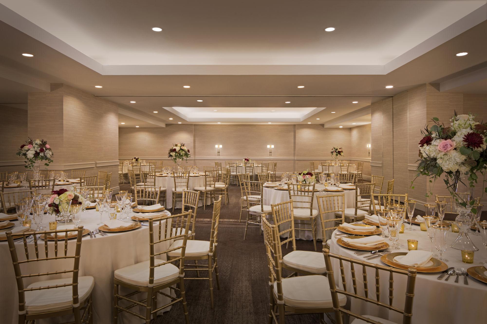 Kansas Marriott Country Club Plaza 3*