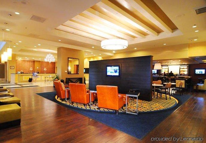 Hotel Kansas Marriott Country Club Plaza 3*